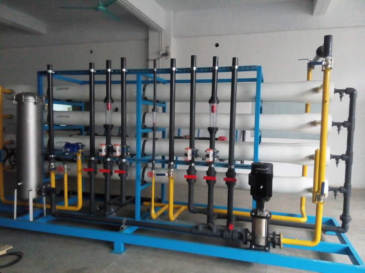 反滲透超純水設(shè)備 反滲透超純水設(shè)備